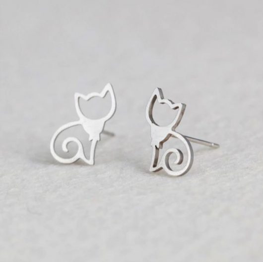 cat stud earrings
