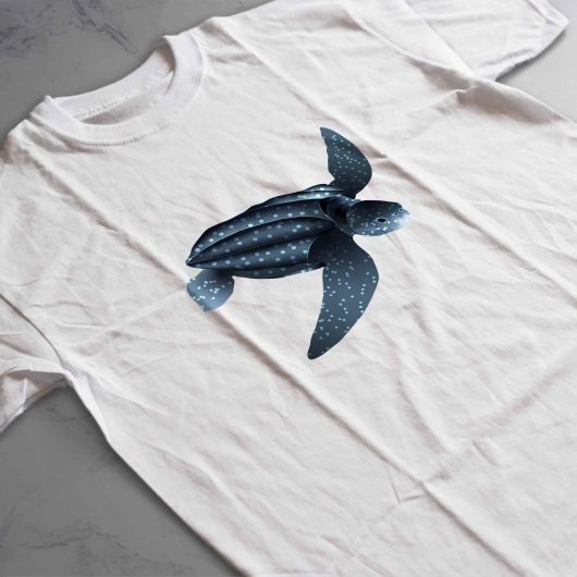Flat T-shirt with leatherback turtle graphic
